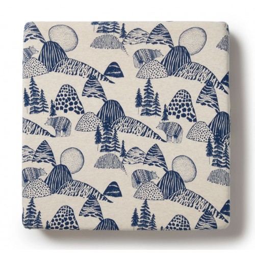Wilson and Frenchy Bassinet Sheet Little Mountains